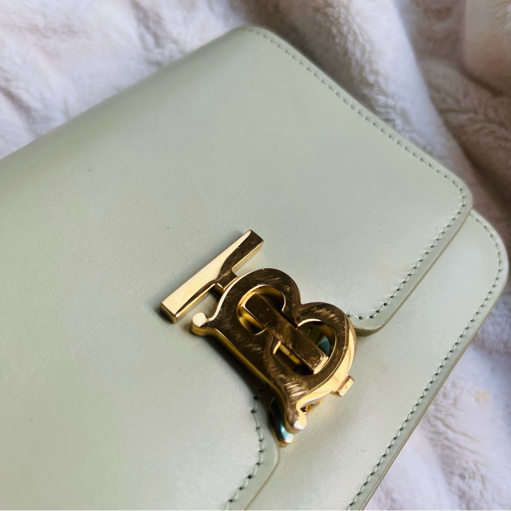 Burberry TB Flap Bag 💚 - Picture 3 of 16